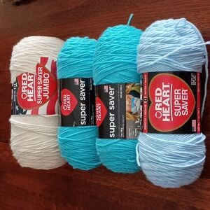 NWT Red Heart Super Saver 4 Medium & Super Saver Jumbo Skeins